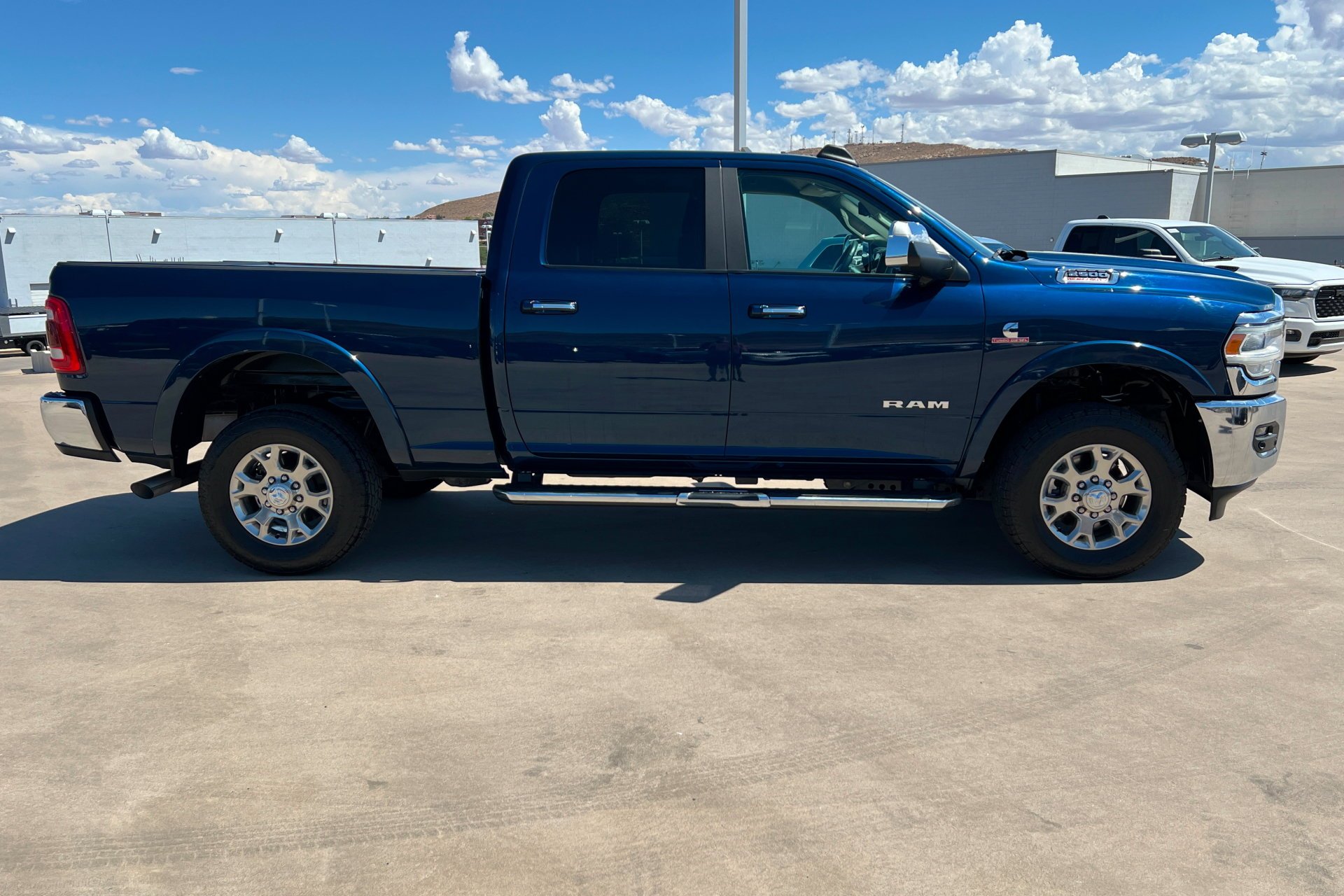 Certified Used 2021 Patriot Blue Pearlcoat Ram Laramie image 7