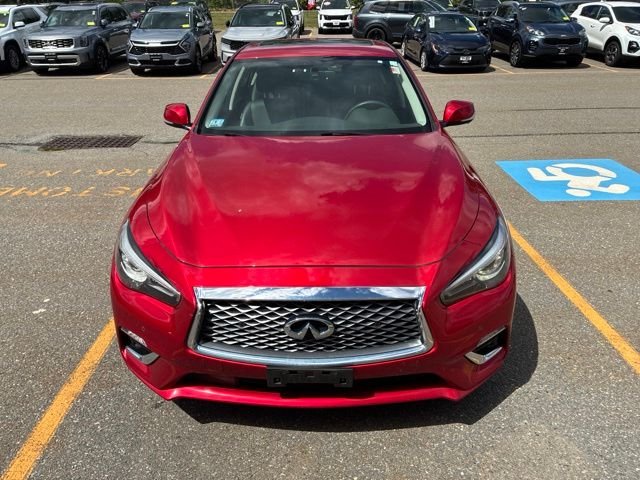 Used 2023 Red INFINITI LUXE image 2