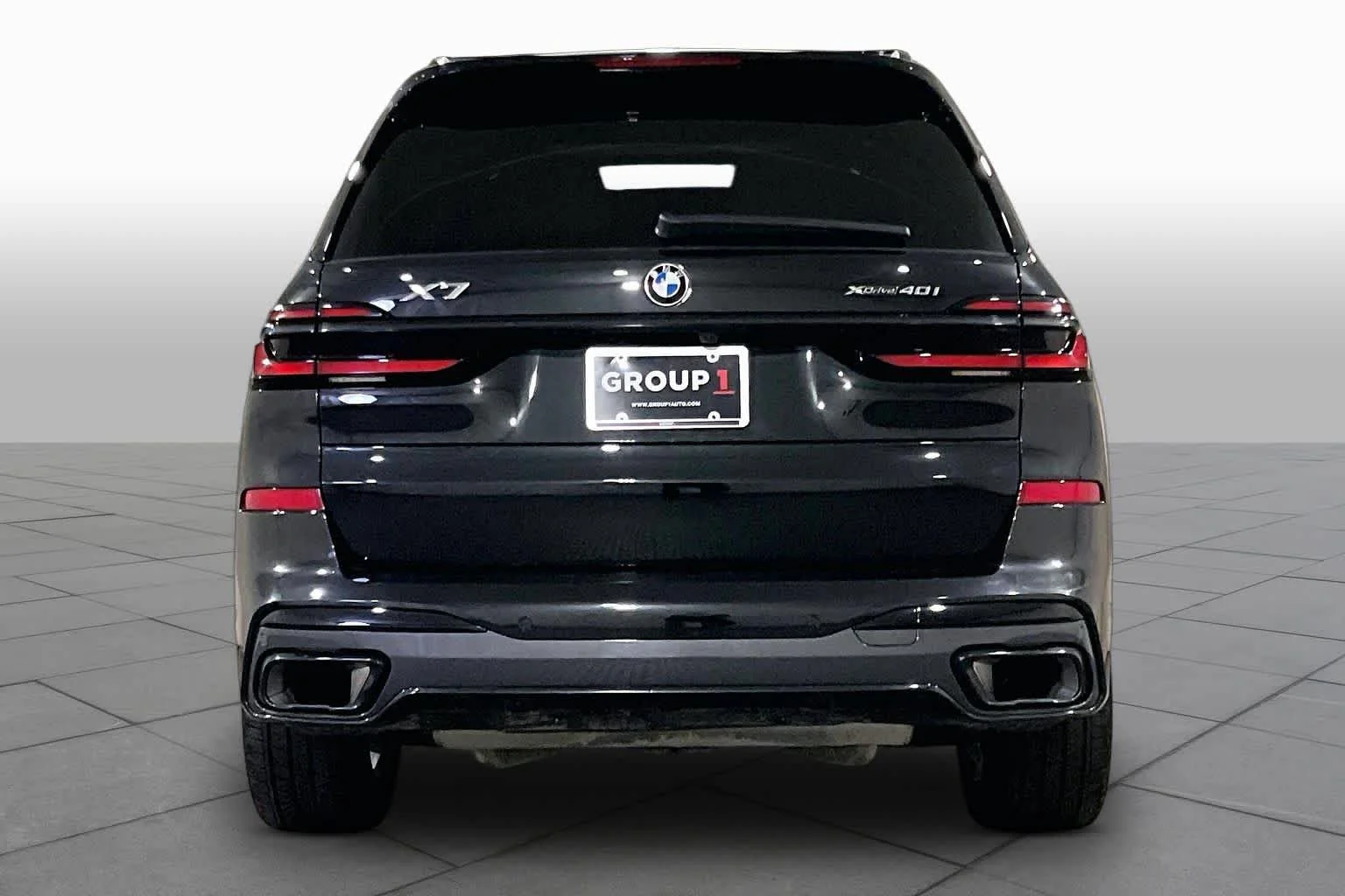 Certified Used 2024 Black Sapphire Metallic BMW xDrive40i image 4