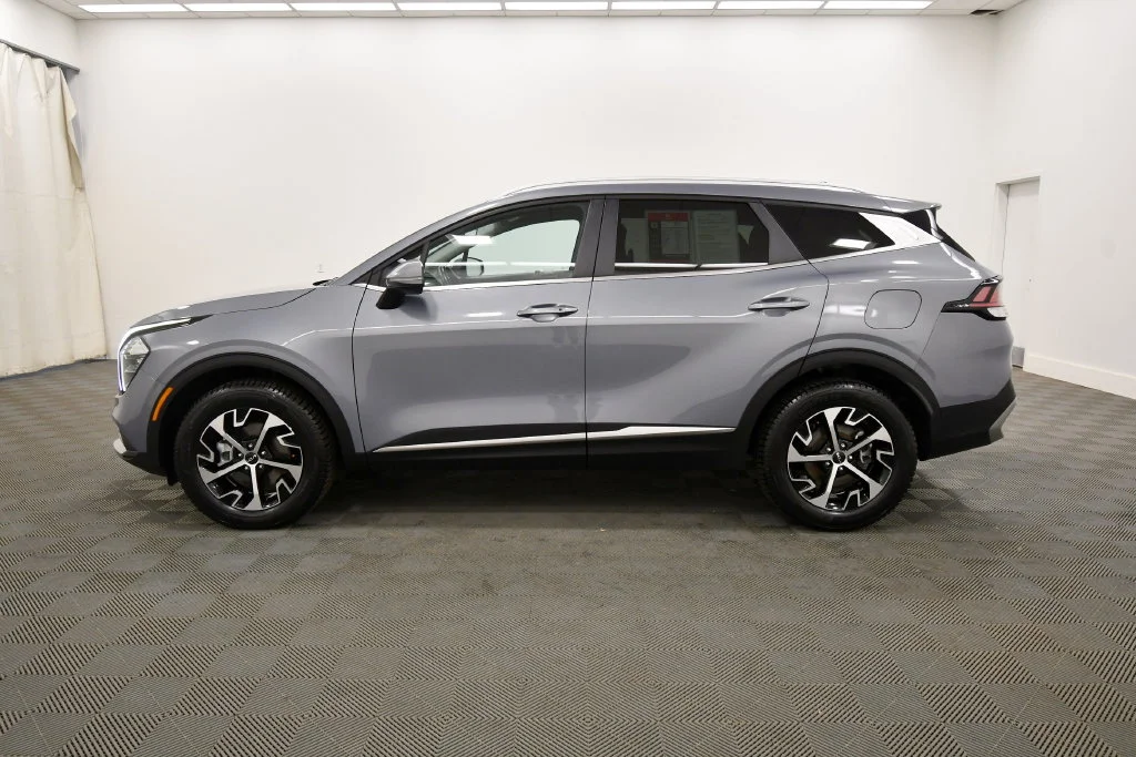 Certified Used 2023 Silver Kia EX image 4