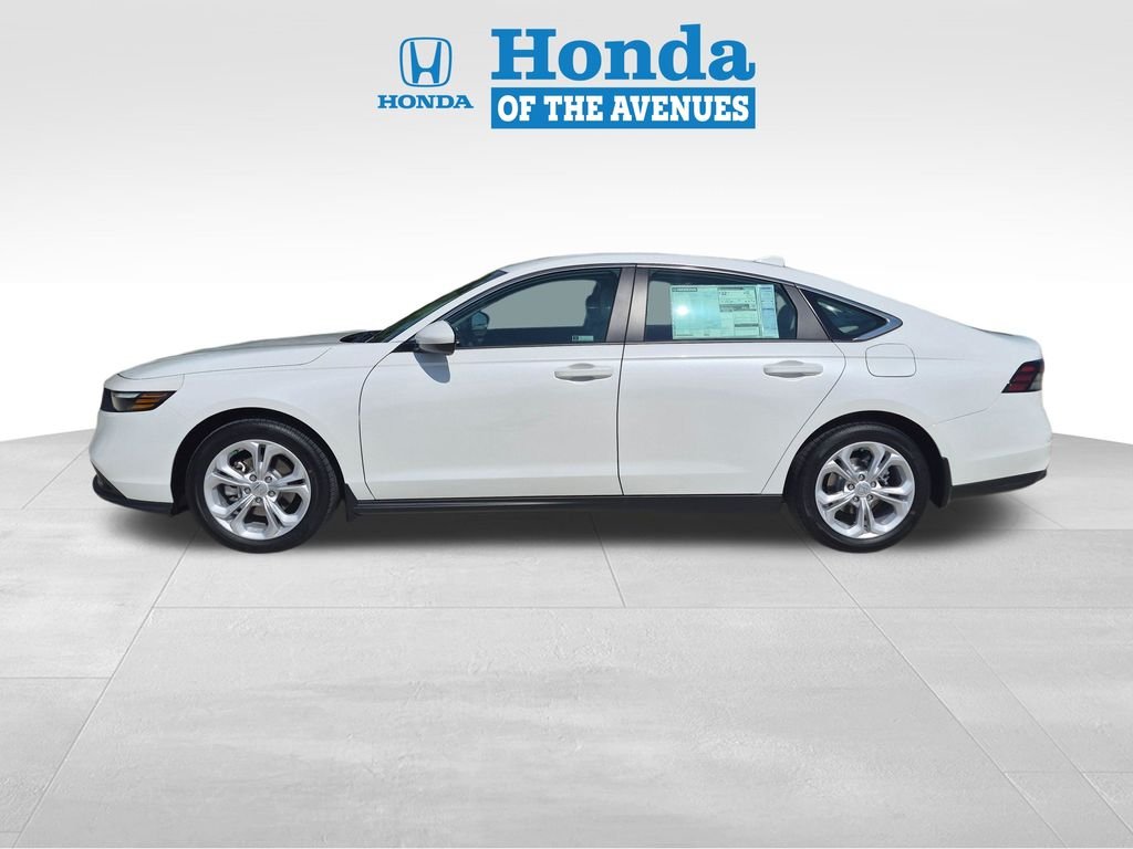 New 2026 Platinum White Pearl Honda LX image 4