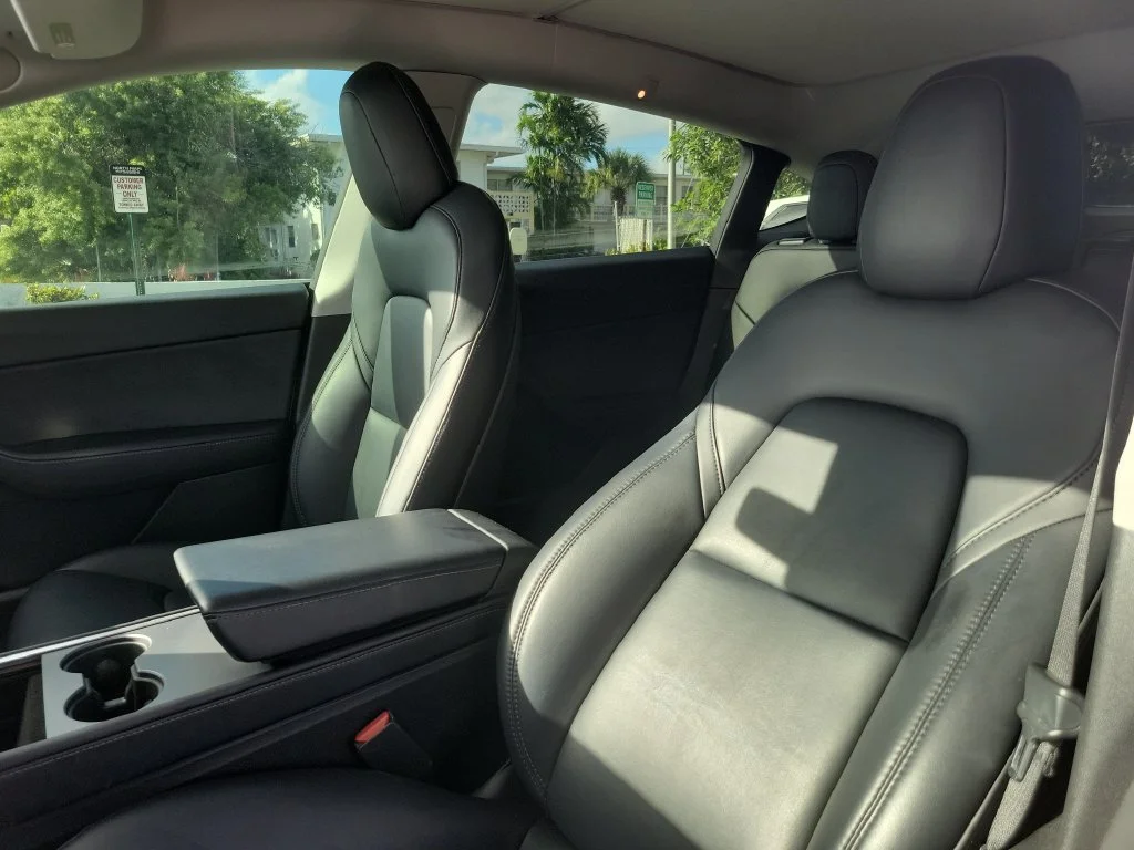 Used 2022 White Tesla Performance image 27