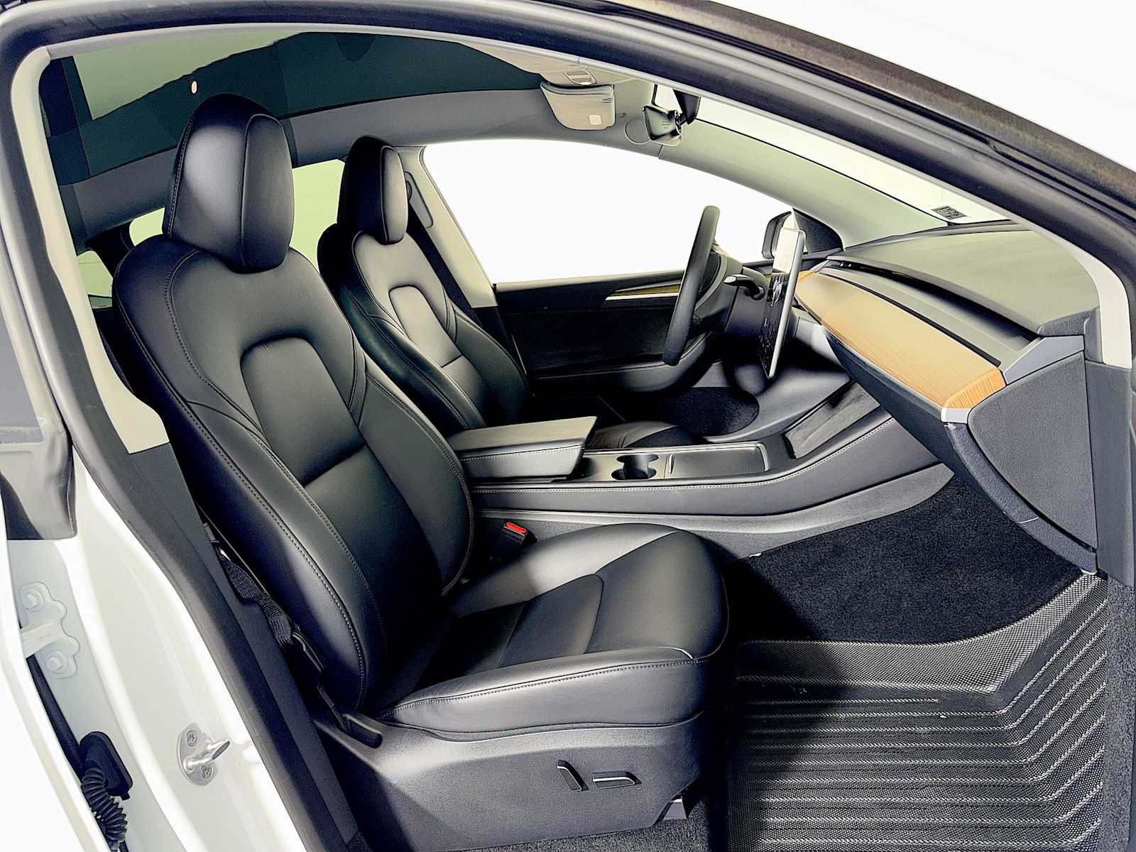 2023 Tesla Model Y Long Range - Photo 24
