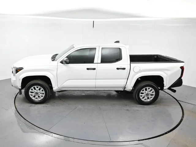 Used 2024 Ice Cap Toyota SR image 32