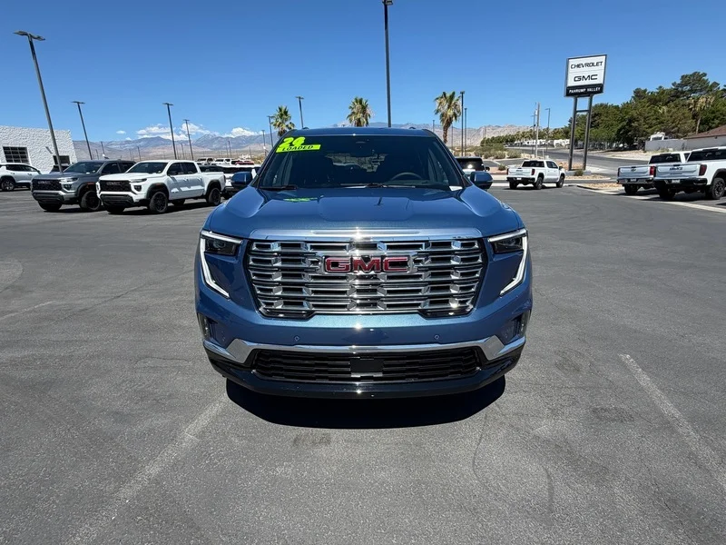 Used 2024 Downpour Metallic GMC Denali image 8