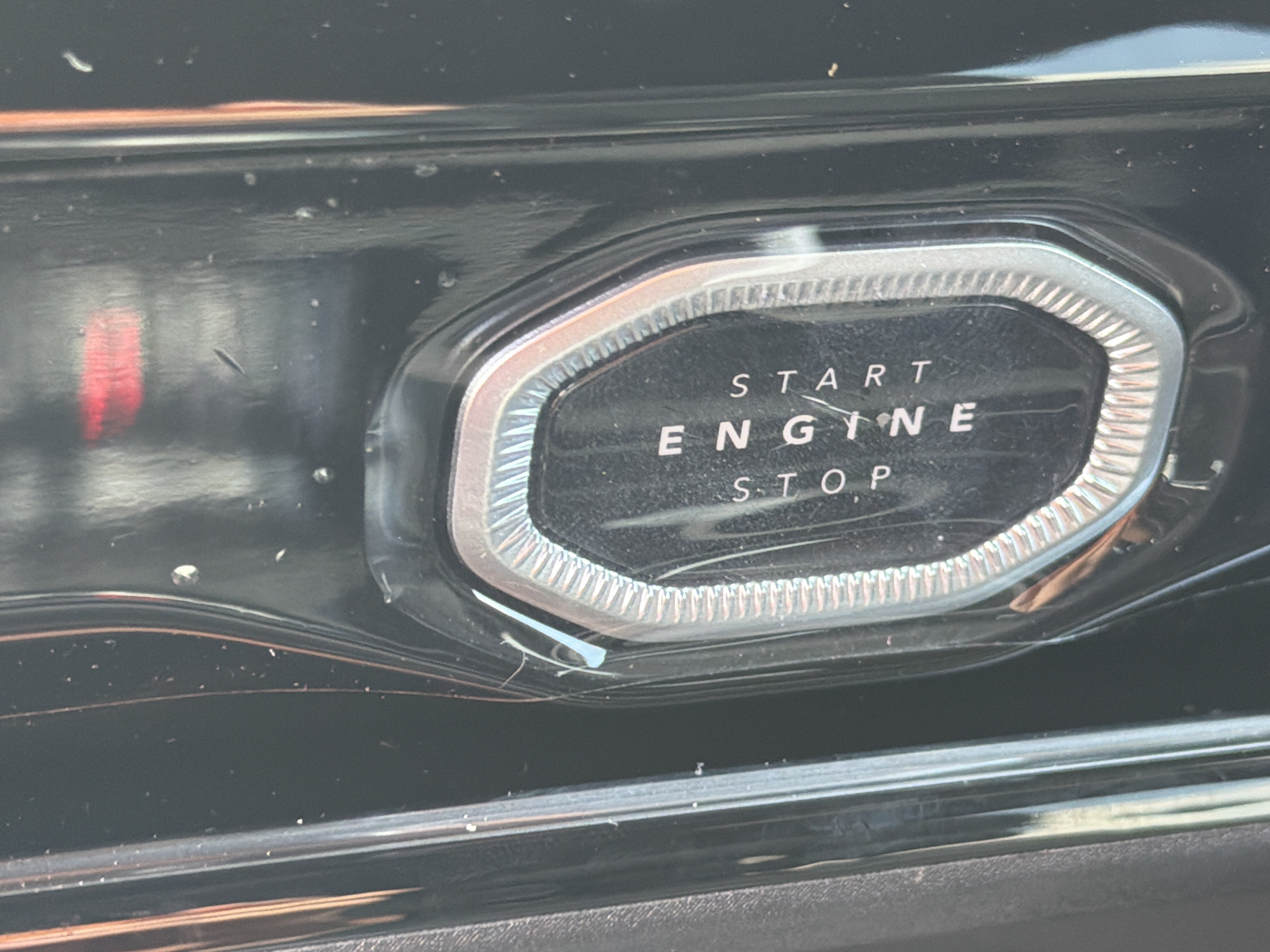 New 2026 Baltic Gray Metallic Clear-Coat Exterior Paint Jeep Laredo Altitude image 29
