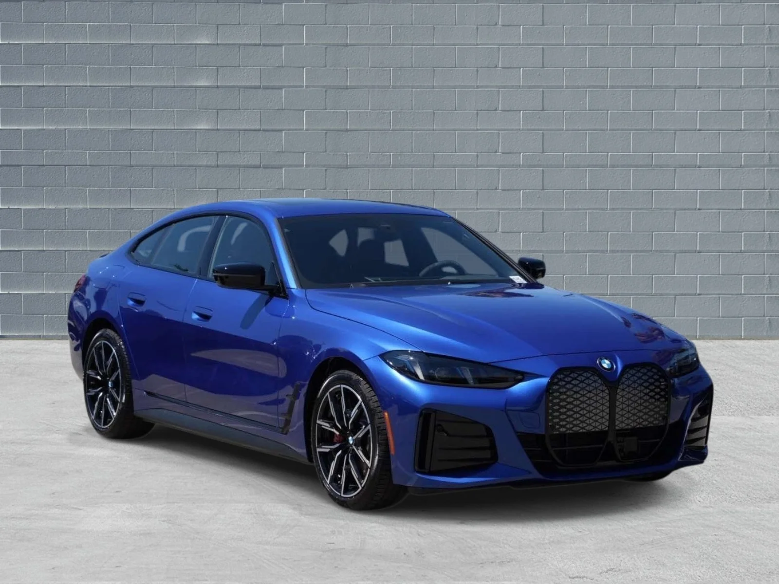 2026 BMW i4 40