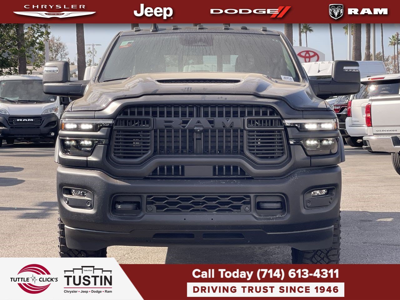 New 2026 Diamond Black Crystal Pearl-Coat Exterior Paint RAM Rebel image 2