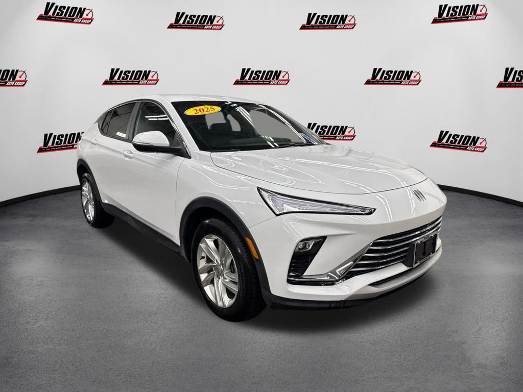 Used 2025 White Buick Preferred image 3
