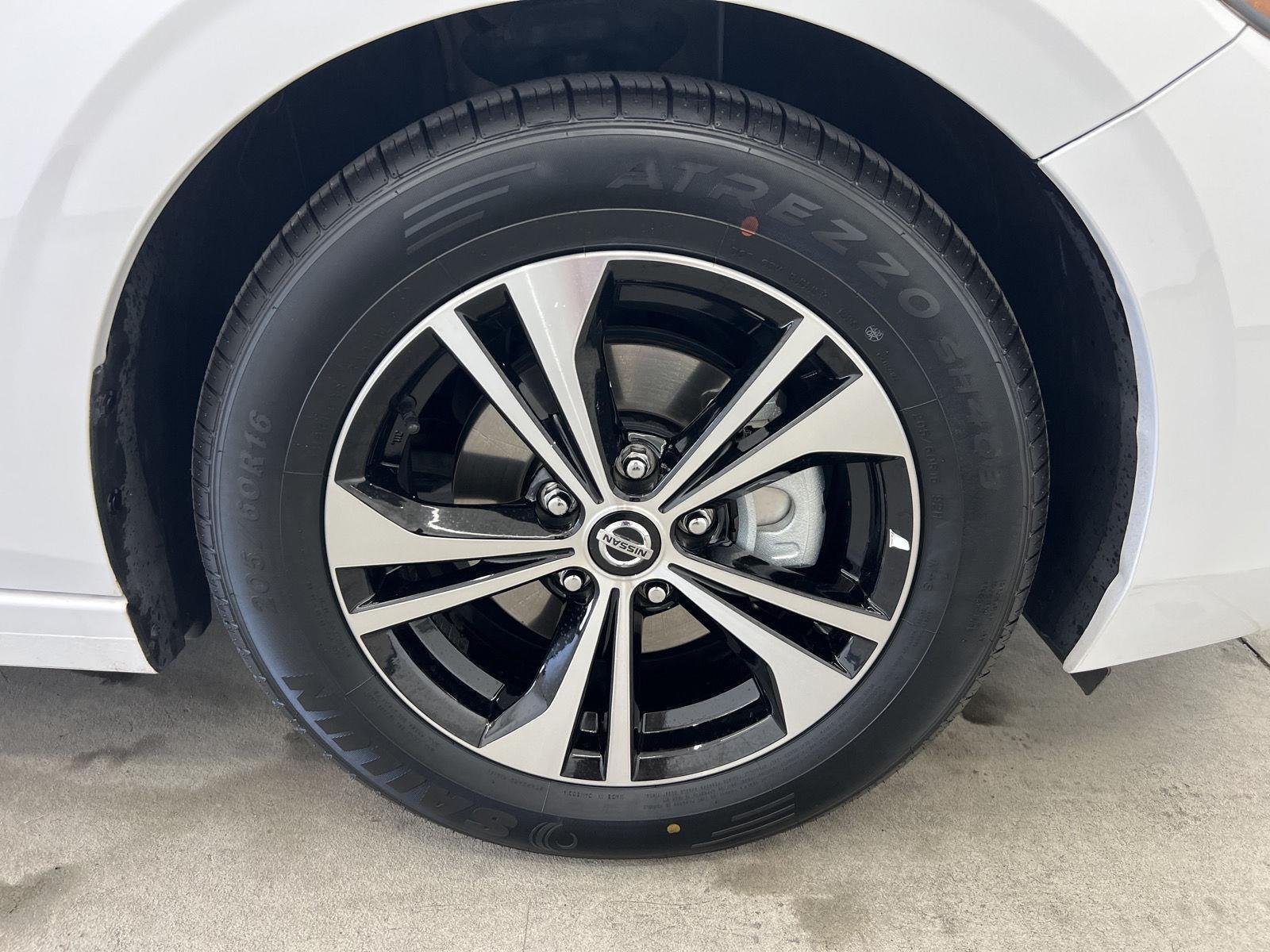 2022 Nissan Sentra SV - Photo 8