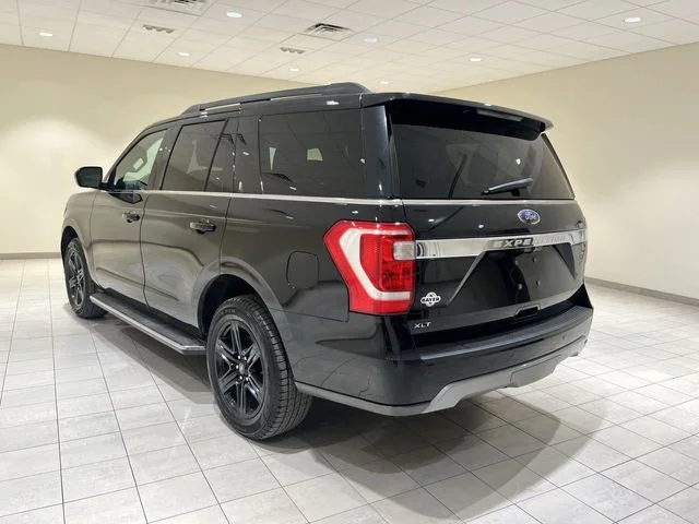 Certified Used 2021 Agate Black Metallic Ford XLT image 3