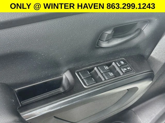 Used 2021 White Nissan S image 17