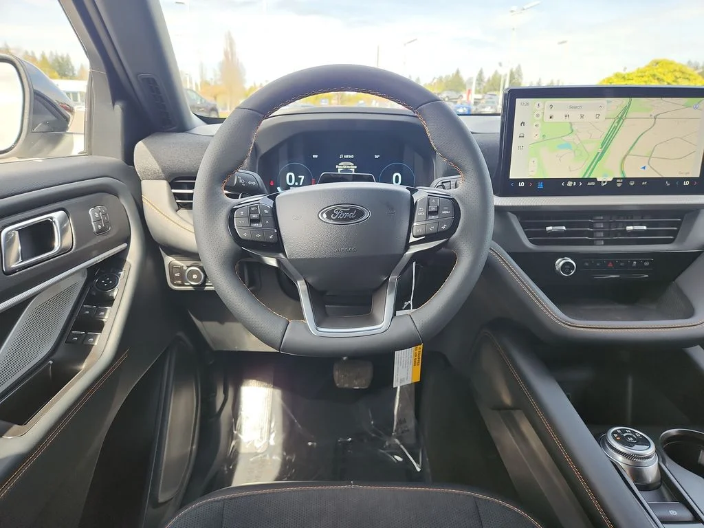 New 2026 White Ford Tremor image 18