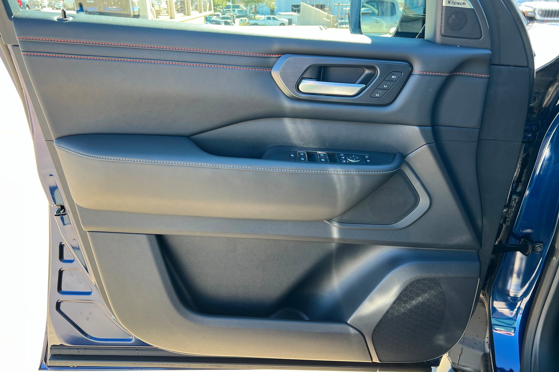 New 2026 Deep Ocean Blue Pearl Nissan PRO-4X® image 15