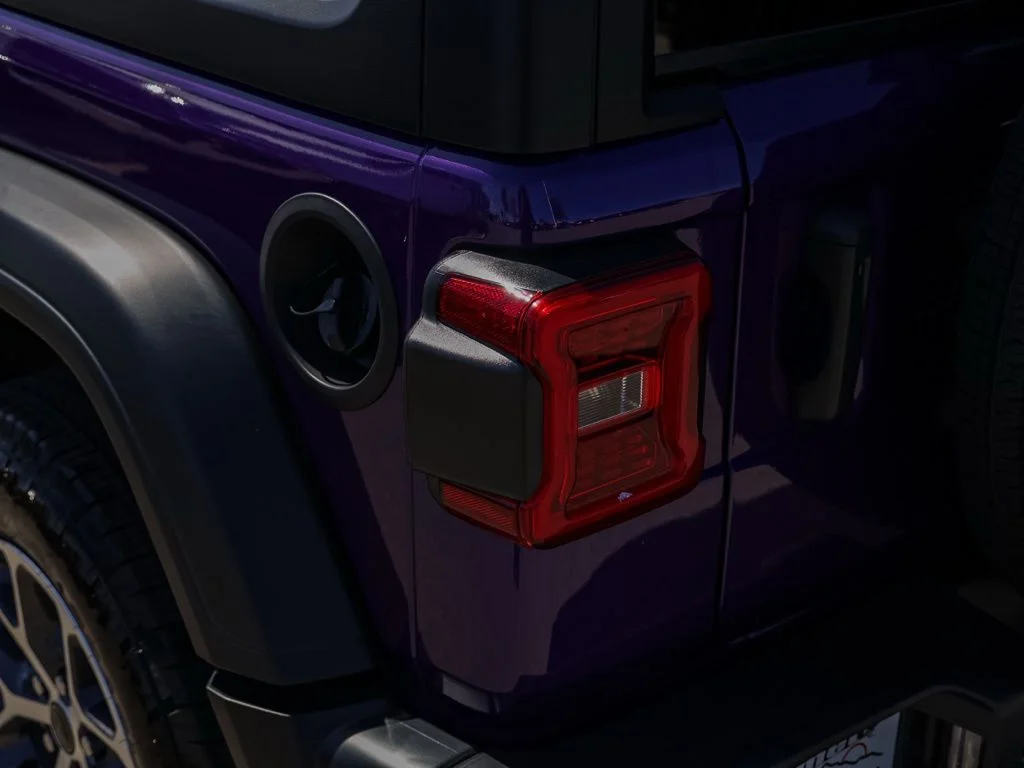 New 2026 Reign Exterior Paint Jeep Sport S image 7