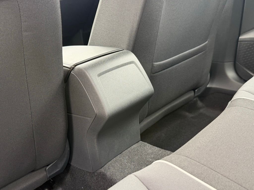 New 2026 White Volkswagen 1.5T Sport image 20