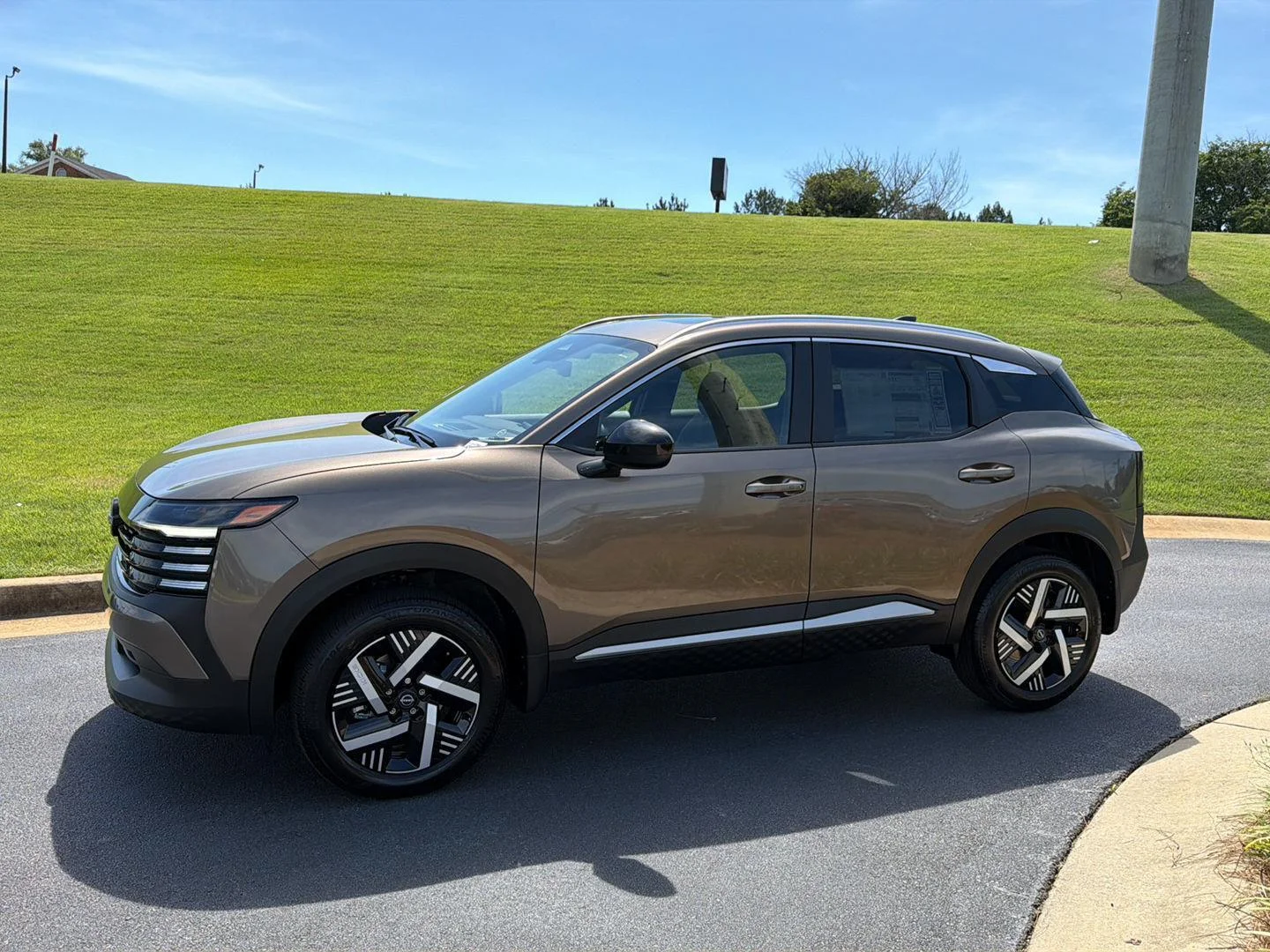 New 2026 Canyon Bronze Metallic Nissan SV image 3
