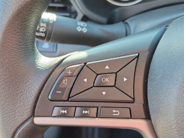 Used 2025 Gray Nissan 2.5 SV image 18