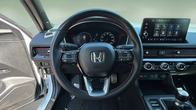 Used 2024  Honda SI image 12