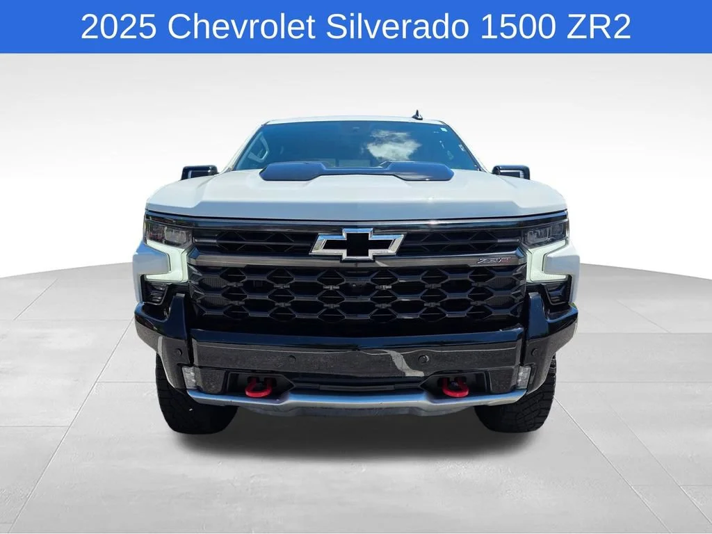 Used 2025 Summit White Chevrolet ZR2 image 9