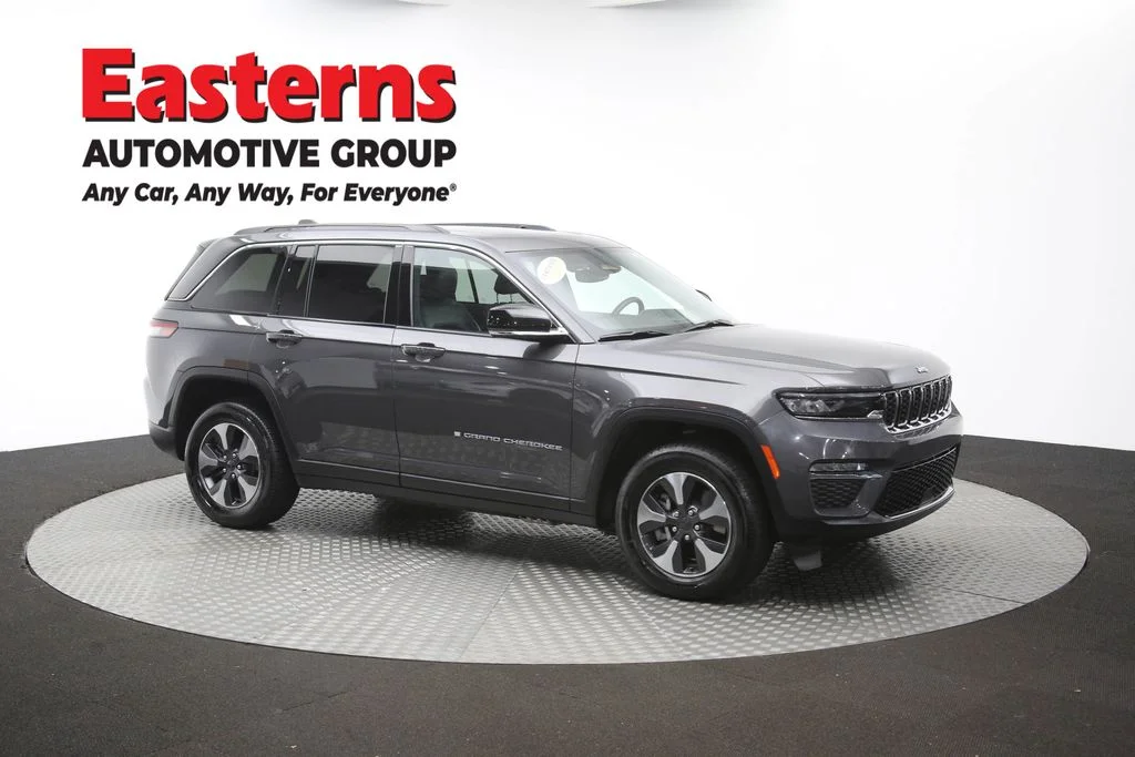 Used 2024 Gray Jeep 4xe image 52