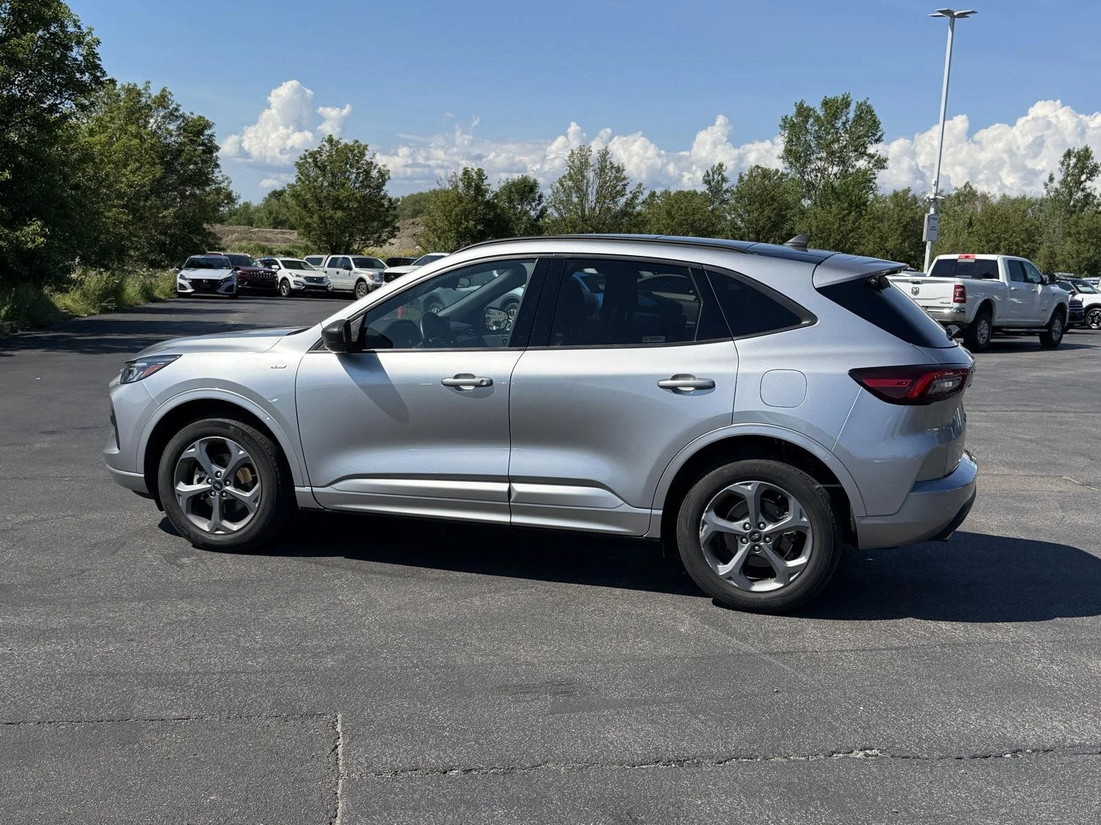 Used 2023 Iconic Silver Metallic Ford ST-Line image 5