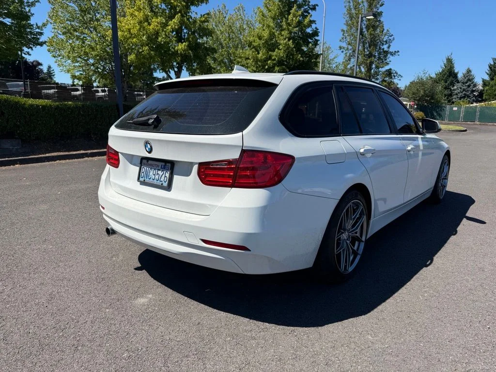 Used 2014 Alpine White BMW 328d xDrive image 7