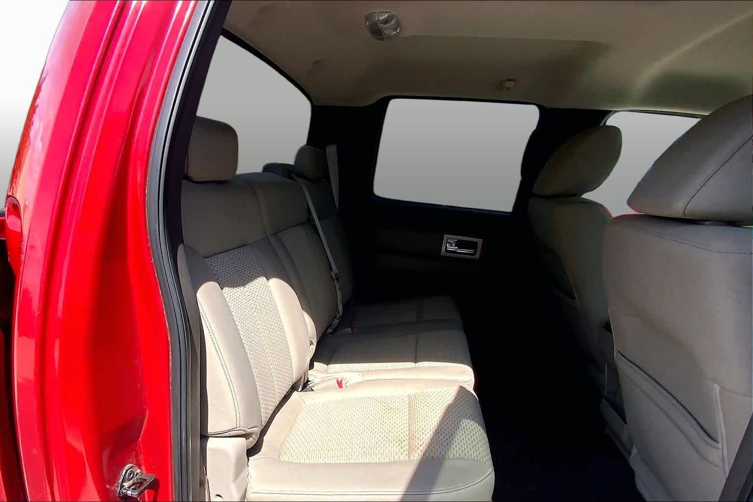 Used 2009 Oxford White Ford XLT image 19