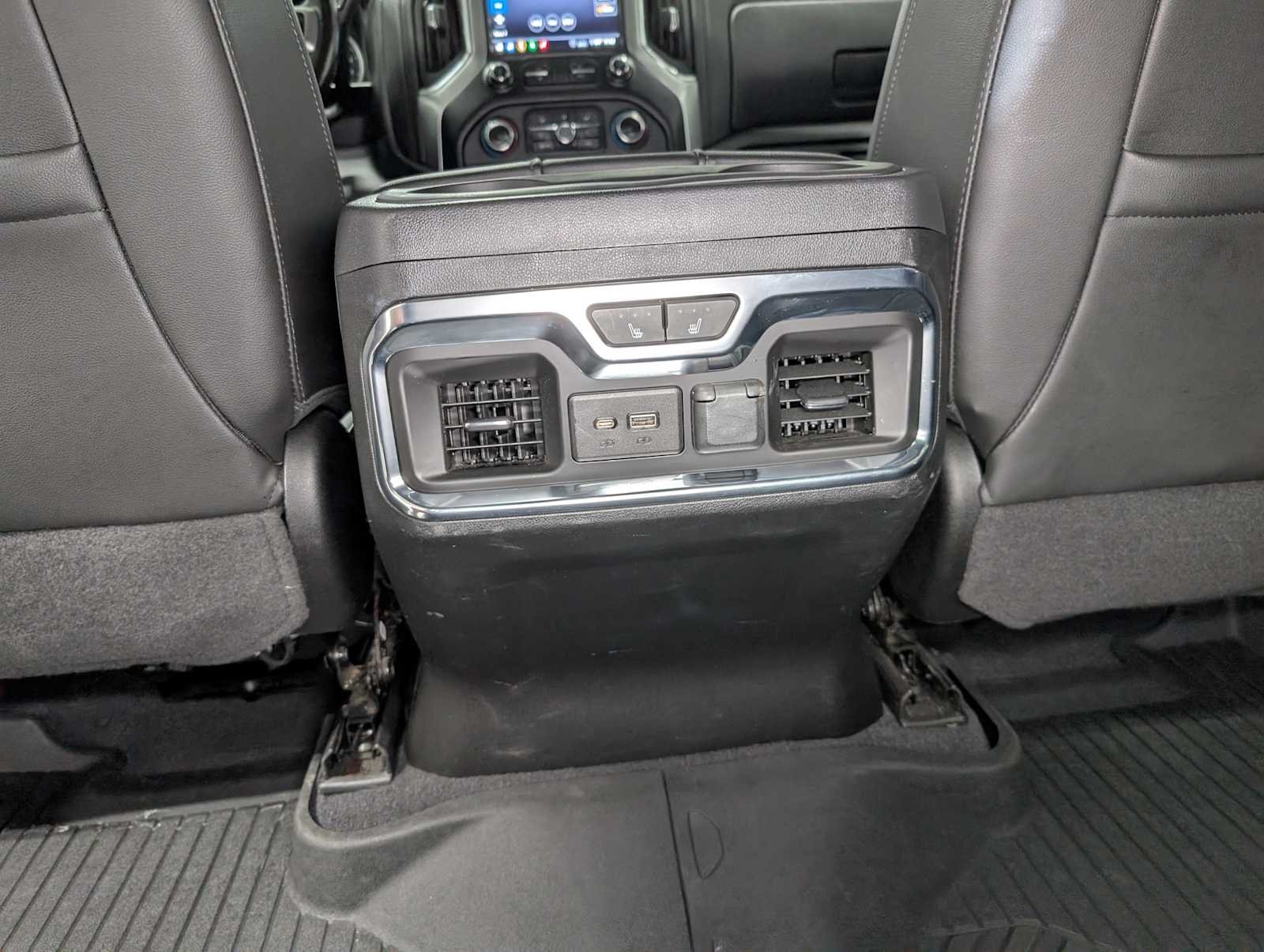 Used 2020 Shadow Gray Metallic Chevrolet LTZ image 21