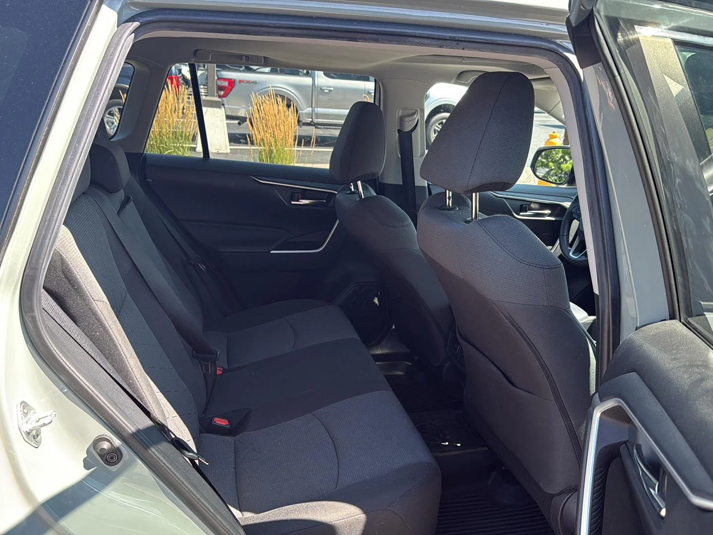 Used 2022 Lunar Rock Toyota XLE image 11