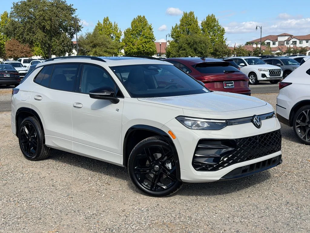 New 2026 Beige Volkswagen SE R-Line Black image 3
