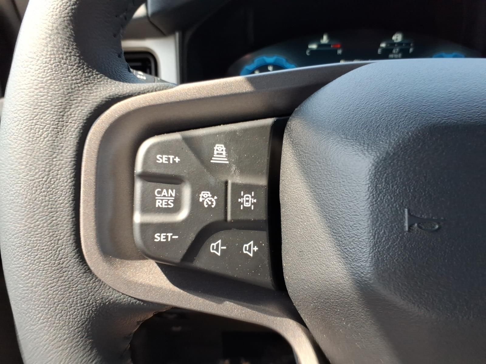 New 2026 Avalanche Gray Ford Outer Banks® image 17