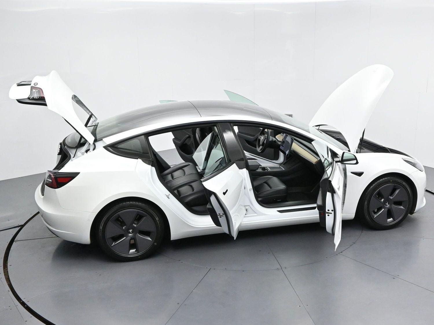 Used 2021 Pearl White Multi-Coat Tesla Standard Range Plus image 39