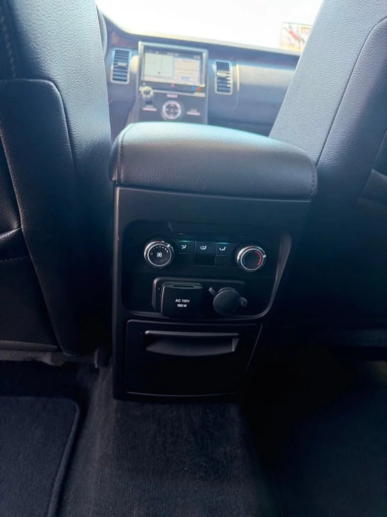 Used 2019 White Ford Limited image 18