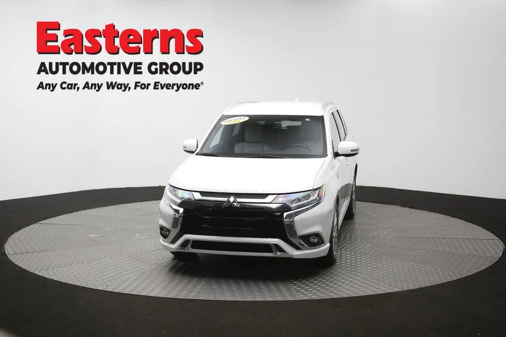 Used 2020 White Mitsubishi SEL image 53