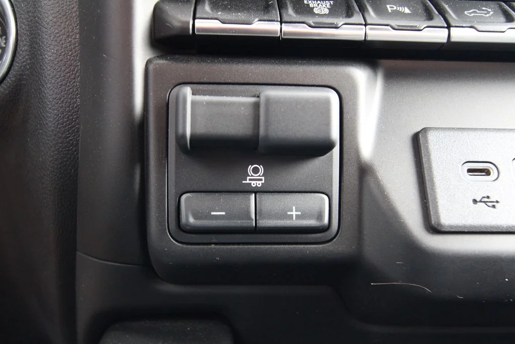 Used 2023 Black Chevrolet LTZ image 27
