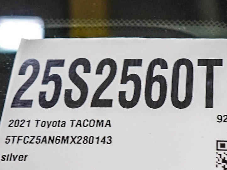 Used 2021 Silver Sky Metallic Toyota SR image 29