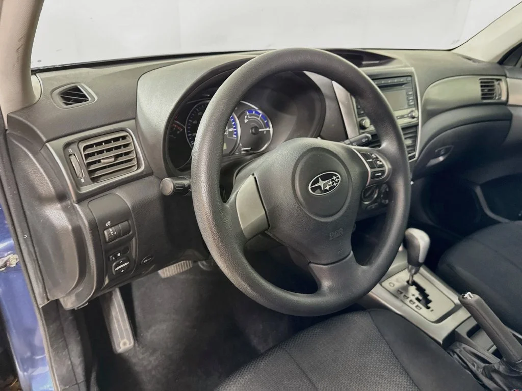 Used 2011 Blue Subaru 2.5X image 9