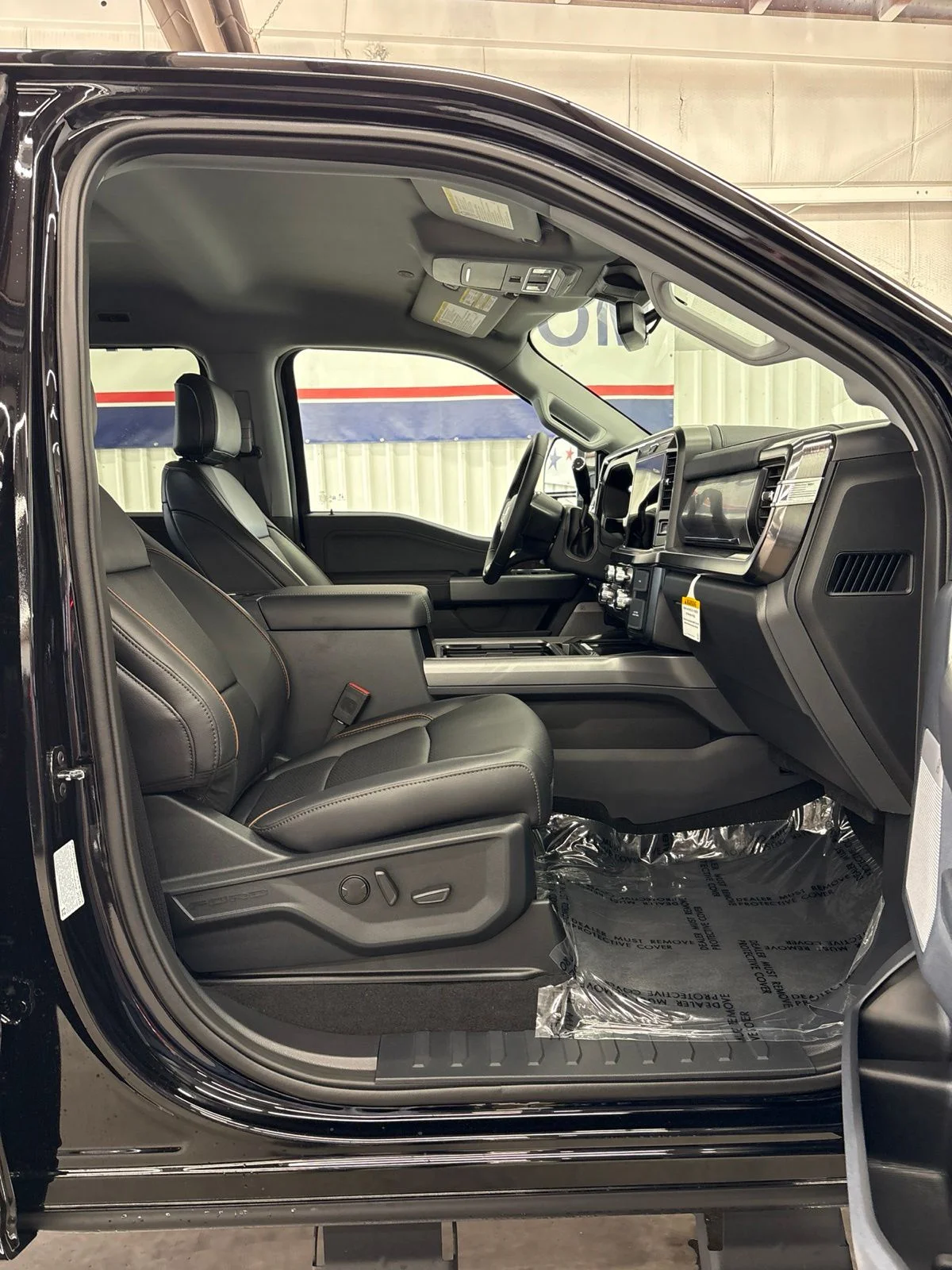 New 2026 Agate Black Metallic Ford F-350® Lariat® image 21