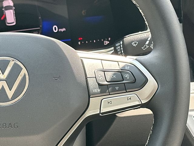 New 2026 Black Volkswagen 1.5T SE image 25
