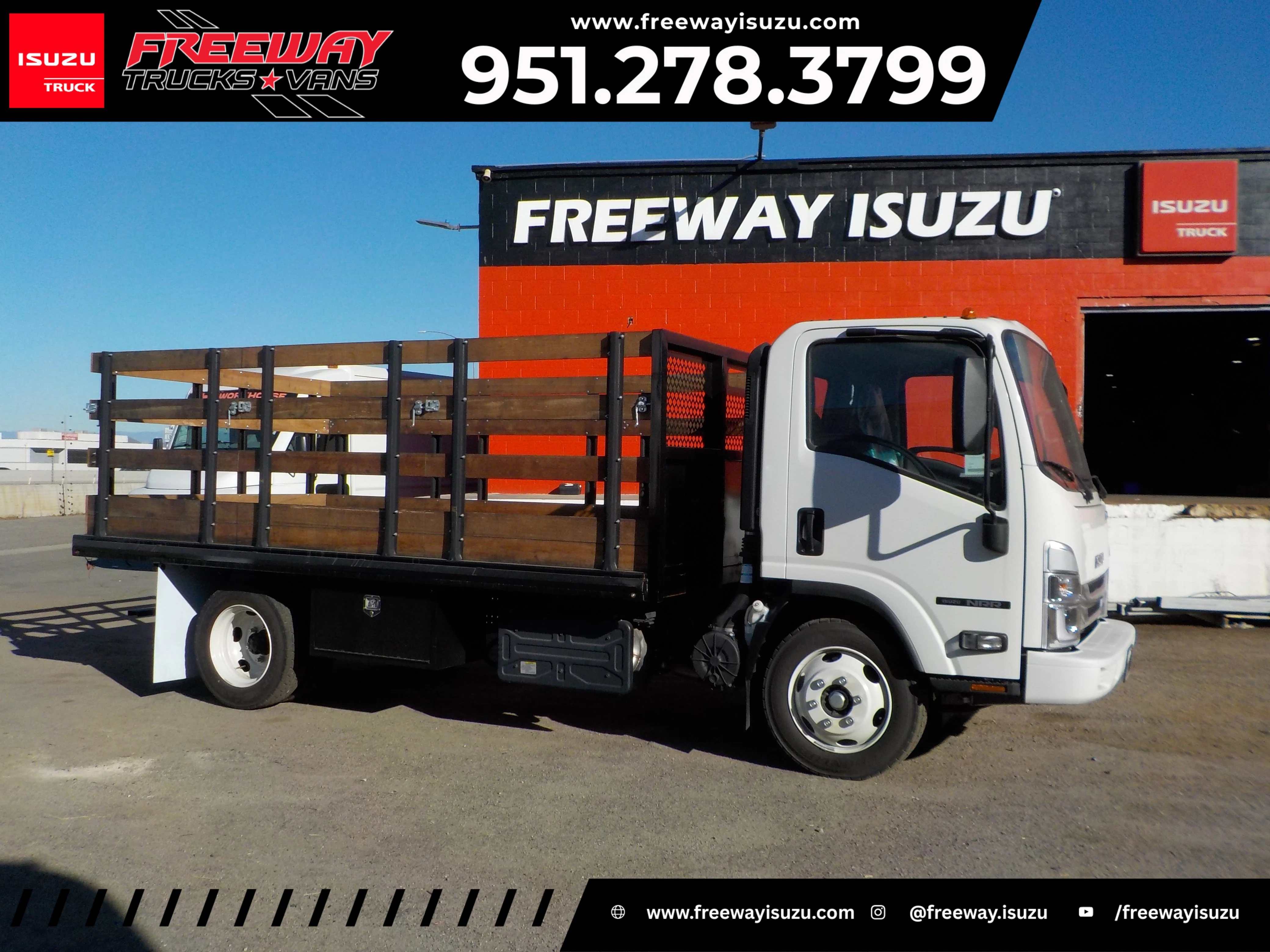 2024 Isuzu NRR's photo