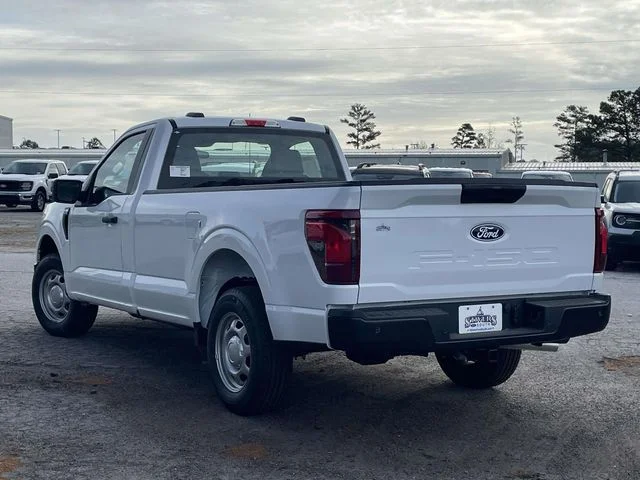 New 2026 Oxford White Ford XL image 4