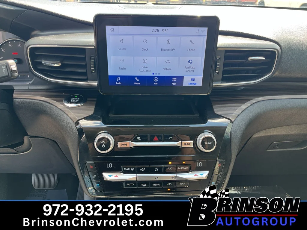 Used 2021 White Ford Limited image 11