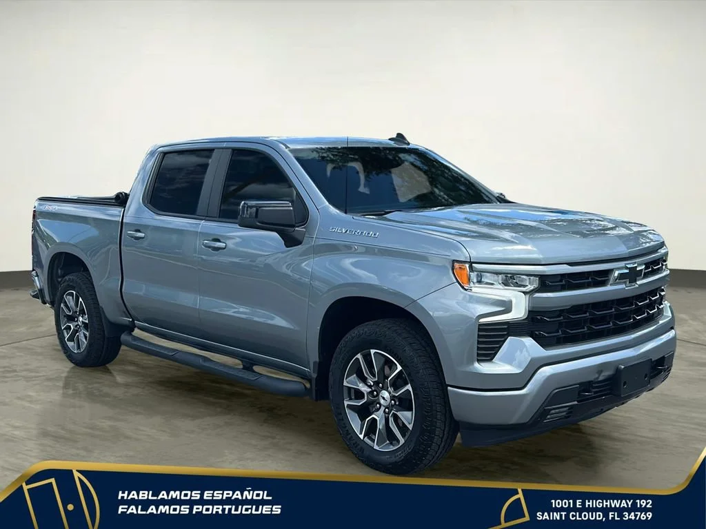Used 2024 Sterling Gray Metallic Chevrolet RST image 9