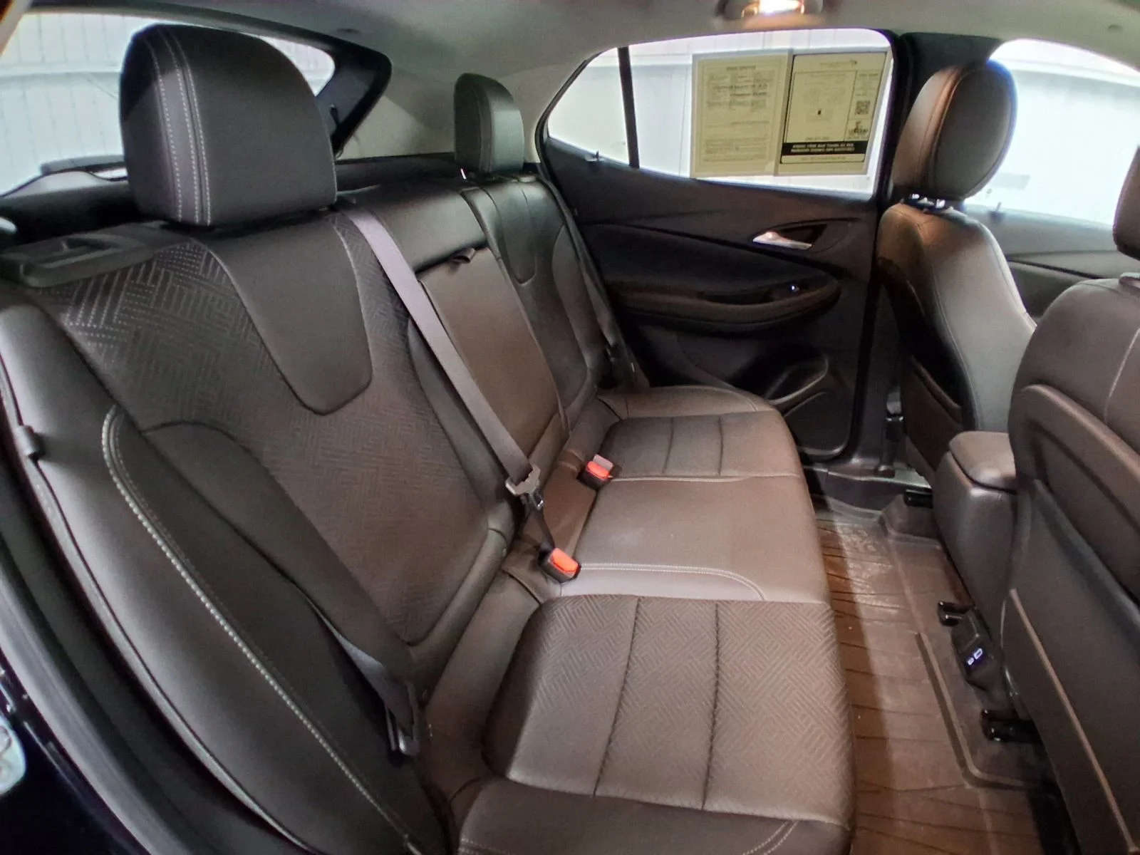 Used 2023 Black Buick Essence image 21