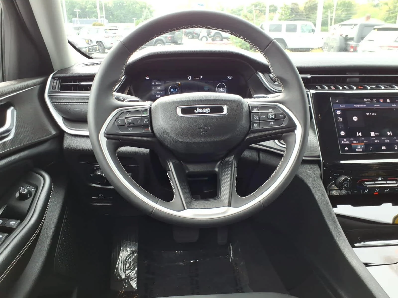 Used 2023 Bright White Clearcoat Jeep Laredo image 14