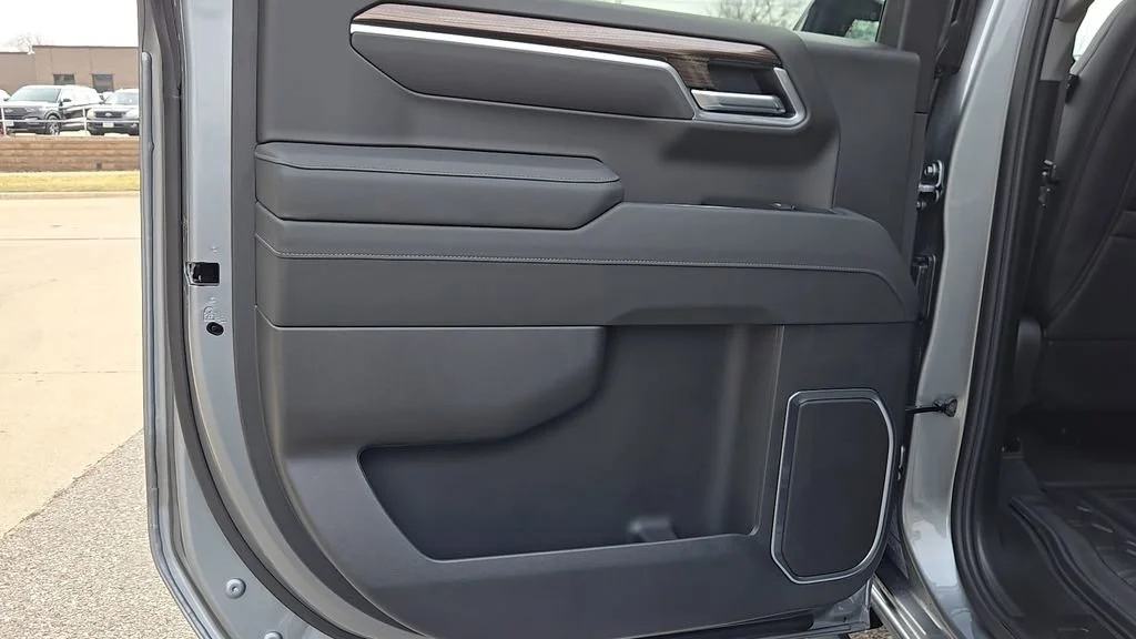 New 2026 Sterling Gray Metallic Chevrolet RST image 30