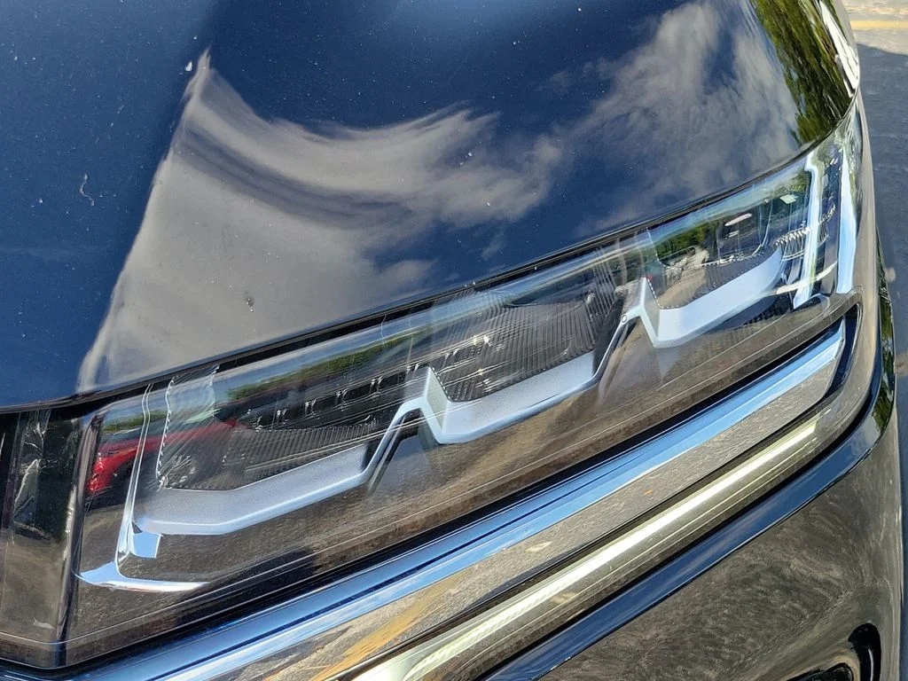 Used 2024 Black Chevrolet LT image 11