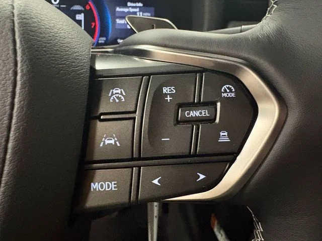 New 2026 White Lexus 700h Luxury image 29