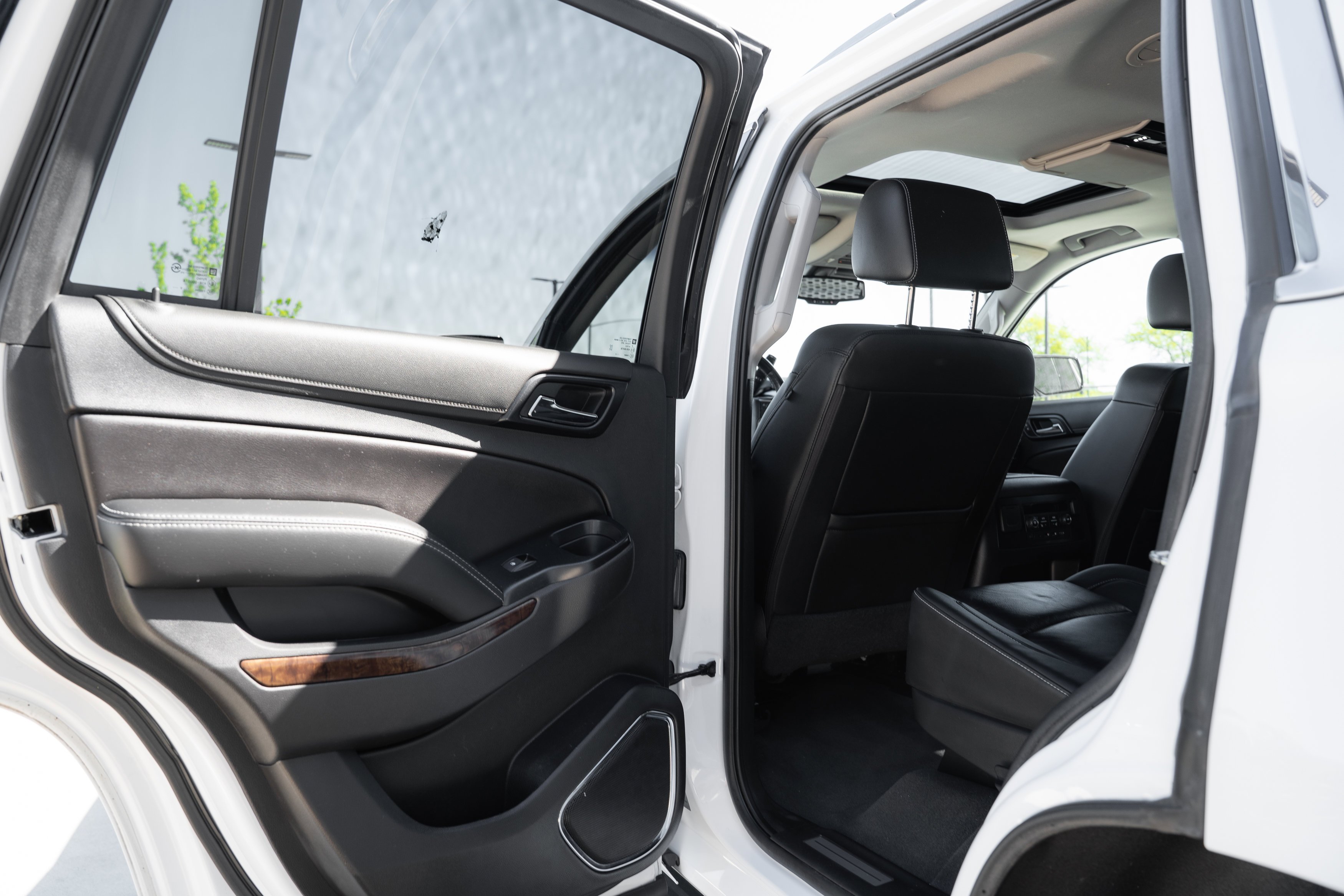Used 2020 Summit White Chevrolet LT image 26